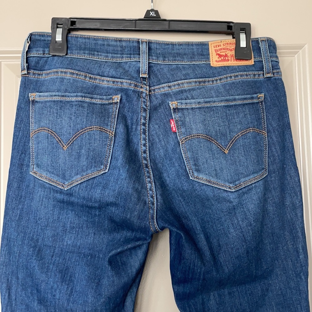 Levis jeans